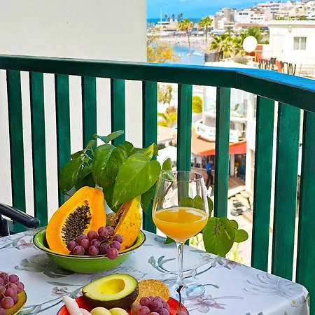 Paseo Maritimo View * ארונה