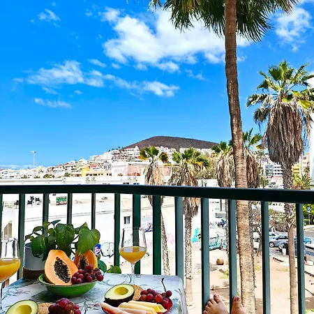 Paseo Maritimo View ארונה