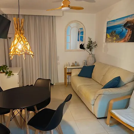 Paseo Maritimo View Apartment *